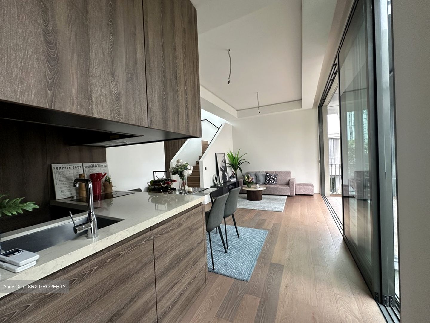 10 Evelyn (D11), Apartment #559903521